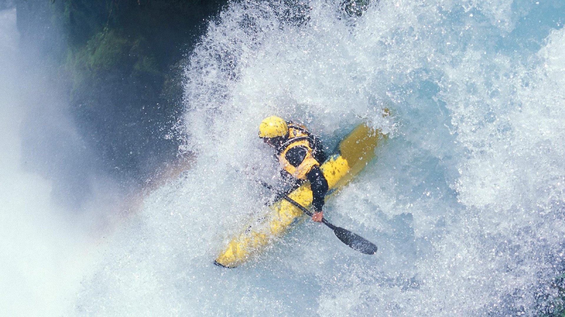 非洲雄狮咆哮伯纳乌，喀麦隆元素如何悄然改写欧冠决赛格局